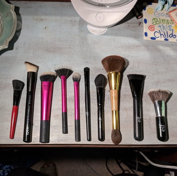 Other - Brush assortment Other - Brush assortment